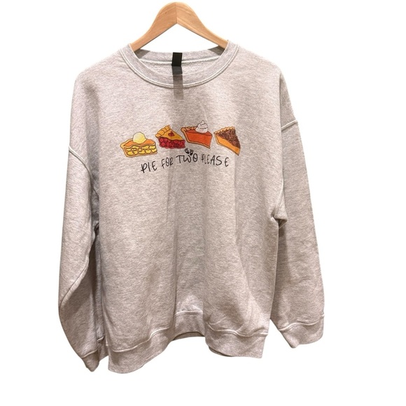 Pie for Two Please Sweatshirt XL Women’s Thanksgiving Pregnancy Announcement - Picture 2 of 10